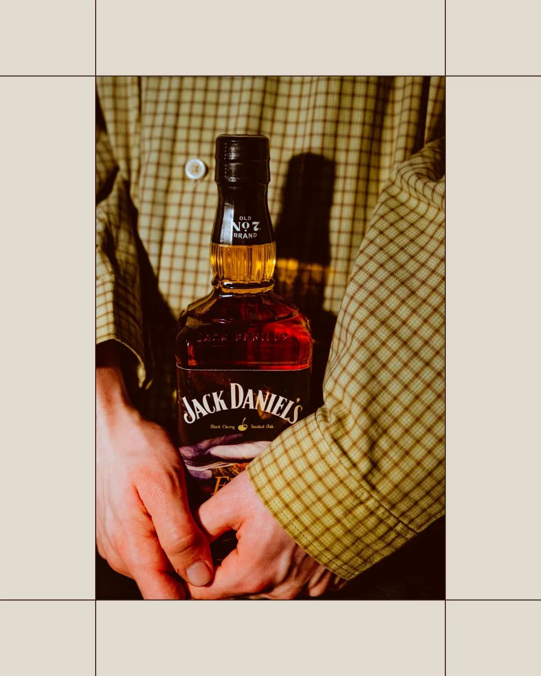 Jack Daniel's x Fussli — packshot horizontal
