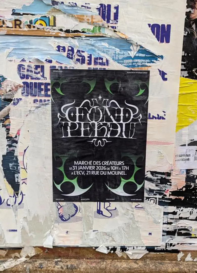 Affiche Fond Perdu collée sur un mur d’affichage libre à Lille