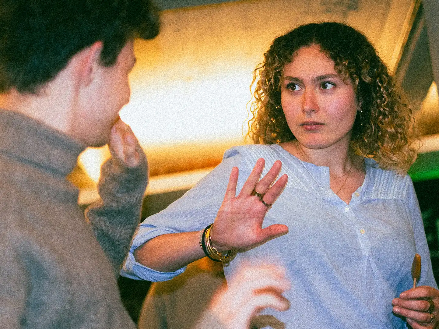 Conversation pendant un événement organisé par Fond Perdu